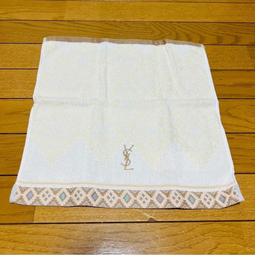 Yves Saint Laurent YSL Logo Beige & White Face/Hand Towel 35 cm x 35 cm